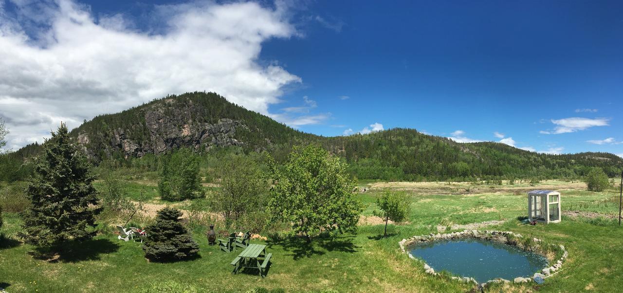La Chouette Viree Bed & Breakfast Grandes-Bergeronnes Luaran gambar