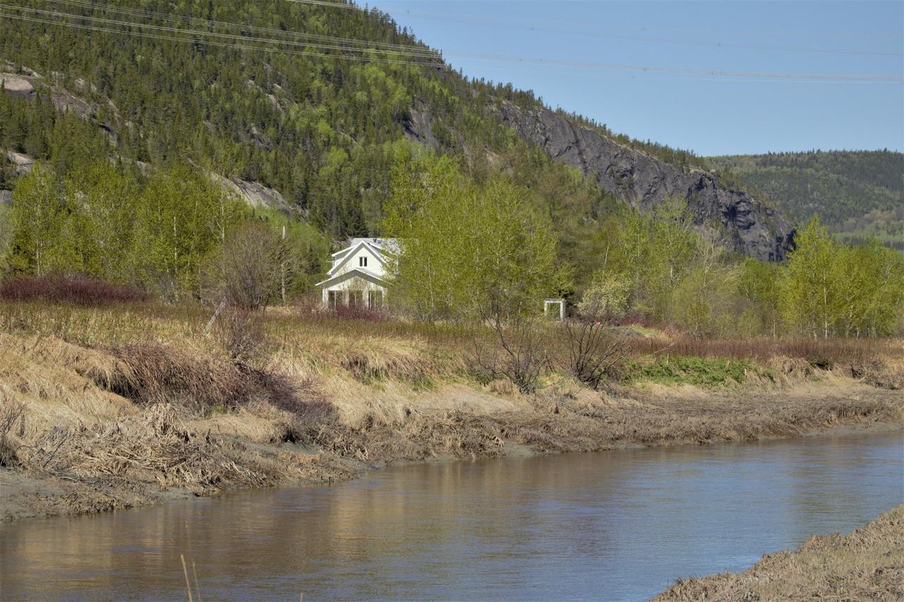 La Chouette Viree Bed & Breakfast Grandes-Bergeronnes Luaran gambar