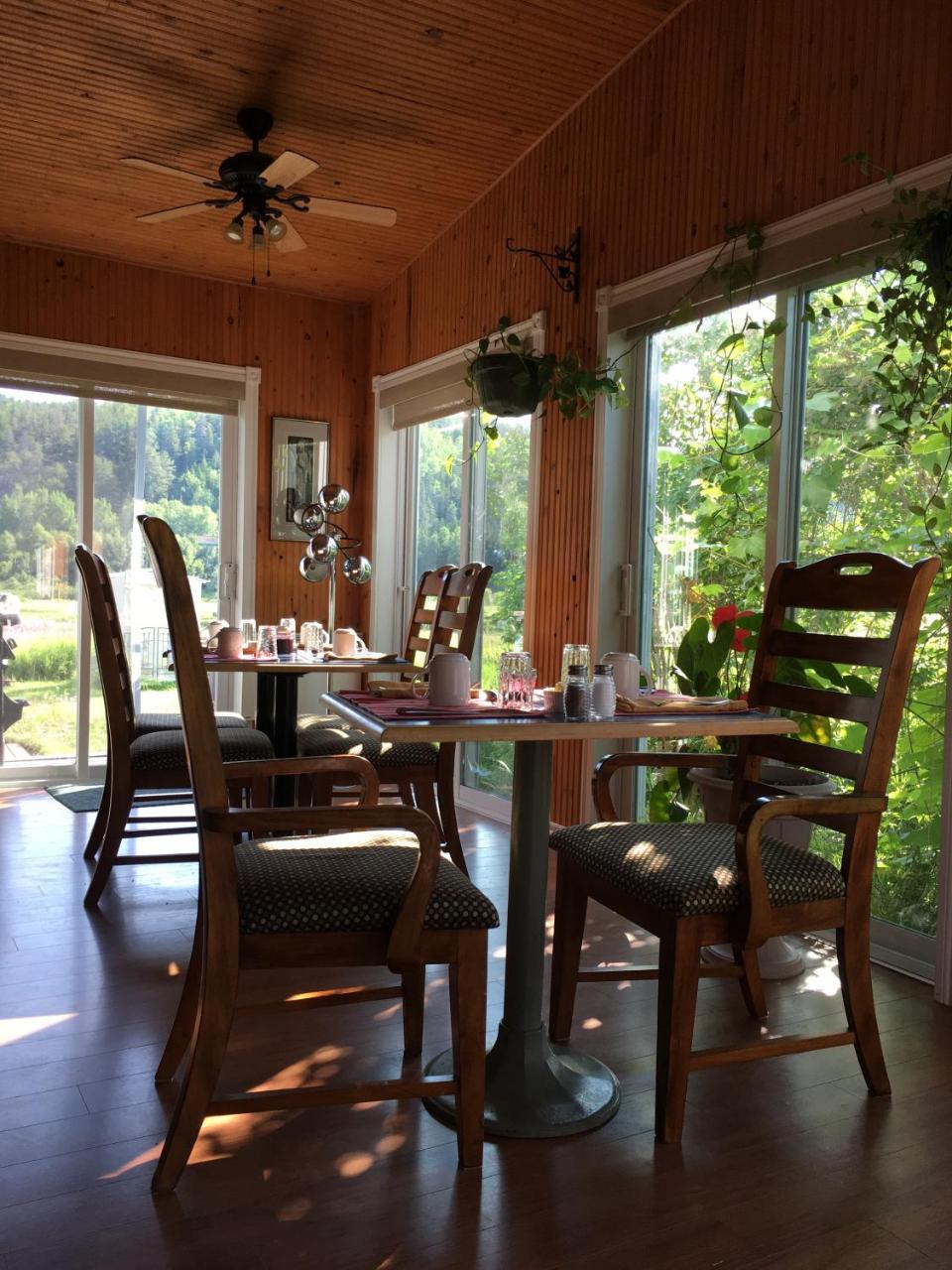 La Chouette Viree Bed & Breakfast Grandes-Bergeronnes Luaran gambar